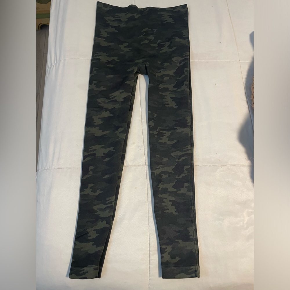 Spanx camo leggings- Large
